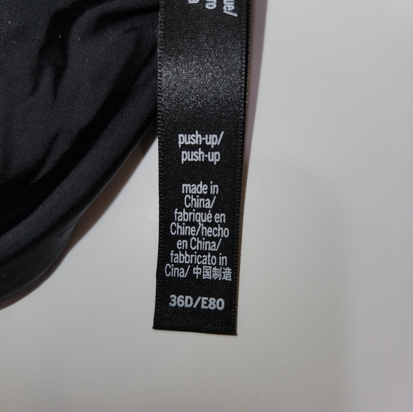 RARE NWT Balmain X Victoria's Secret fishnet bra and panty set size large! - Picture 8 of 11